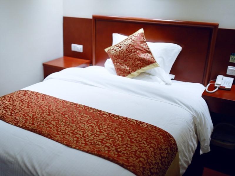 Greentree Inn Jiangsu Xuzhou Kuangda Huaita East Gate Express Hotel Dış mekan fotoğraf