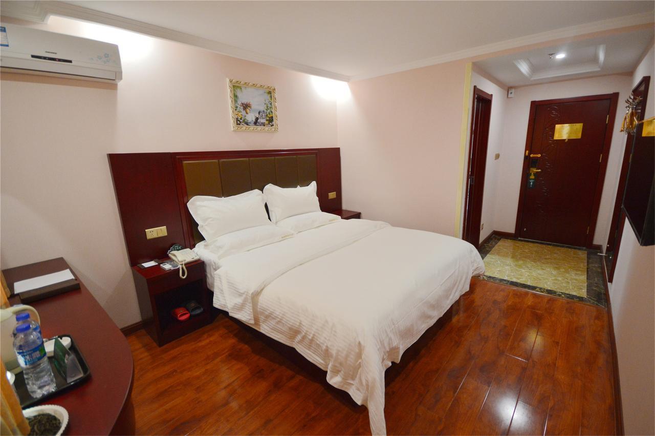 Greentree Inn Jiangsu Xuzhou Kuangda Huaita East Gate Express Hotel Dış mekan fotoğraf